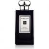 Saffron Cologne Intense - композиция удивляет своей многогранностью: она то броская и терпкая, то нежная и мелодичная, поэтому она рассчитана на широкую аудиторию. В ней воплощено сочетание соблазнительной чувственности на грани яркого эмоционального взрыва и изысканной интригующей уравновешенности. Основные ноты аромата: ладан, нежный розовый перец, зеленый бергамот, шафран, романтичный ирис, чувственное сандаловое дерево, редкое гваяковое дерево, светлая древесина, жгучий мускус и белая амбра.