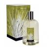 Аромат Vetiver, представленный французским парфюмерным Домом Fragonard в 2008-м году и принадлежащий к восточной гурманской группе запахов, входит в состав ароматной коллекции «Les Naturelles». Родом из Индии, аромат ветивера обладает интригующей чувственностью, которой он щедро делится со своими обладателями. Трава ветиверия (Vetiveria ziazaniodes), произрастающая в субтропических и тропических странах, обладает длинными сильными корнями, невероятно богатыми эфирным маслом. Ветивер как таковой - душистый корень ветиверии, с античных времен использовался в ароматических и медицинских целях. В парфюмерной индустрии ветивер применяется с середины XIХ-го века. Это один из необходимых составляющих популярных «кожаных» аккордов. Аромат Vetiver наделен глубоким и сложным звучанием, наполненным неповторимыми стойкими нотками. Звучание композиции открывается нотами ладана, грейпфрута и нероли. Ноты сердца представлены благоуханием пиона, бальзама нулу – душистой смолы, получаемой из ствола бальзамической пихты, и кожи. Ноты шлейфа: мускус, бензоин.